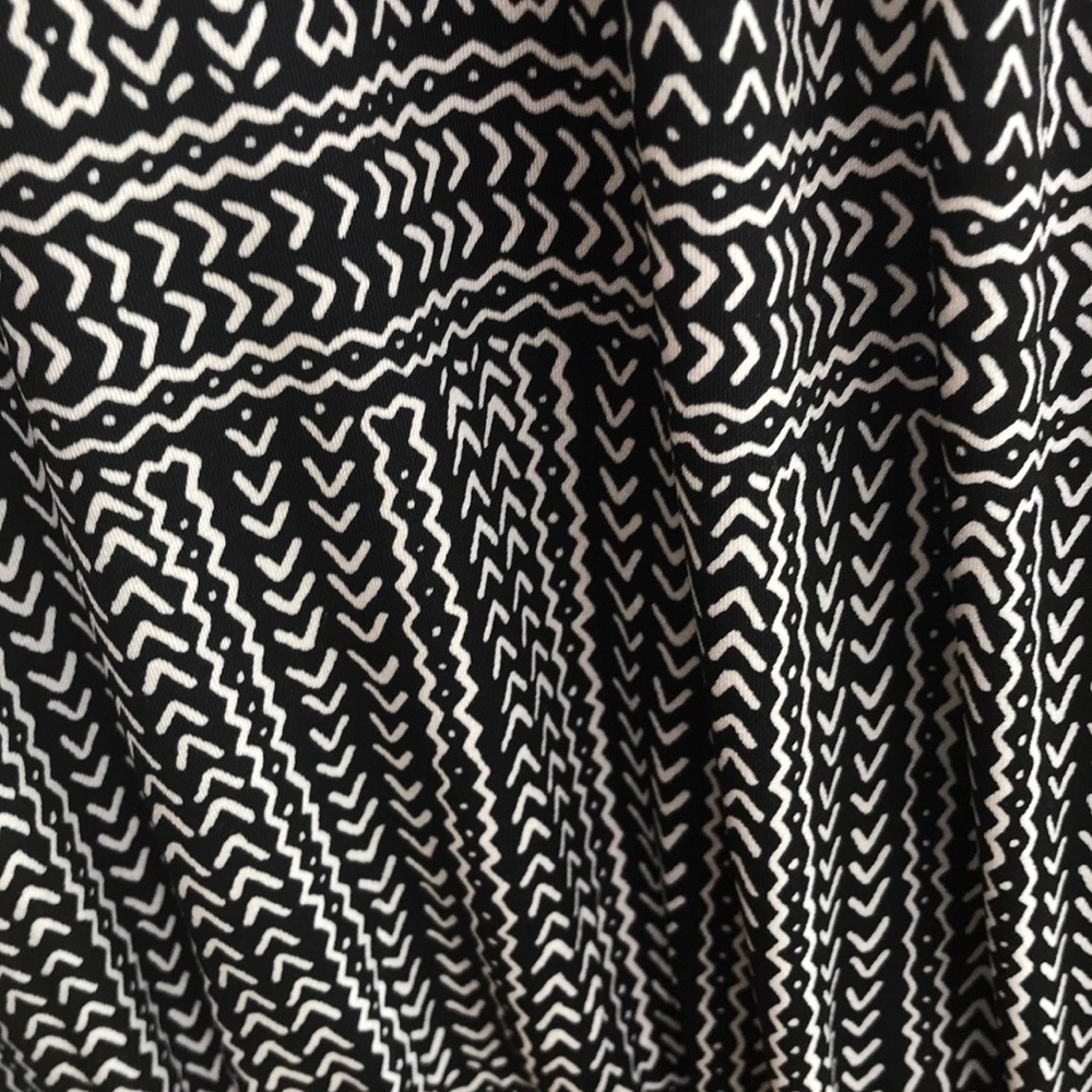 Bcbgeneration Aztec Romper Size L - image 4